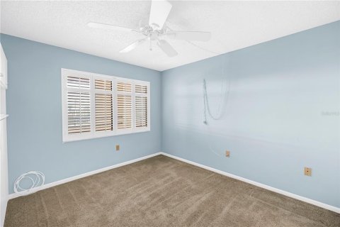 Condo in Tierra Verde, Florida, 2 bedrooms  № 2349536 - photo 26