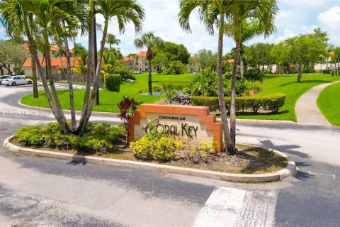 Condo in Margate, Florida, 1 bedroom  № 1871427 - photo 18