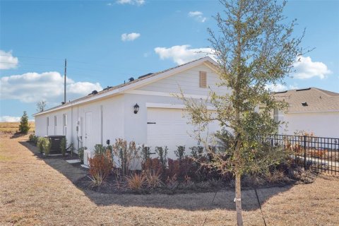 House in Lakeland, Florida 4 bedrooms, 154.68 sq.m. № 2308698 - photo 4