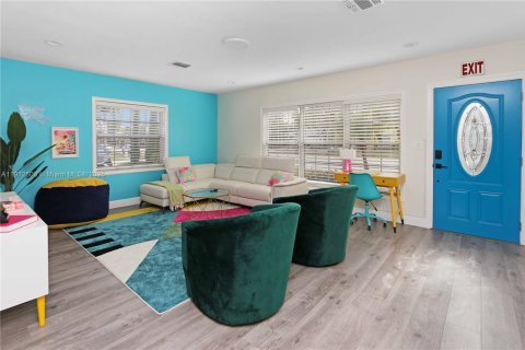 Купить виллу или дом в Холливуд, Флорида 3 спальни, 139.35м2, № 1968175 - фото 3