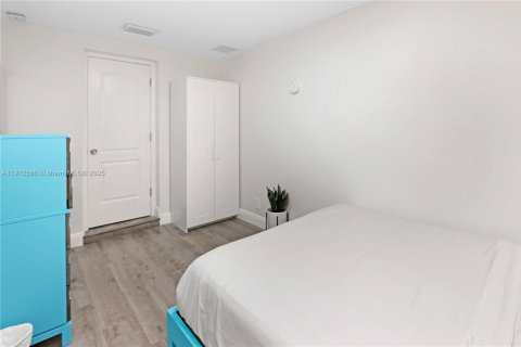 Купить виллу или дом в Холливуд, Флорида 3 спальни, 139.35м2, № 1968175 - фото 19