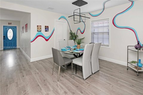 Купить виллу или дом в Холливуд, Флорида 3 спальни, 139.35м2, № 1968175 - фото 8