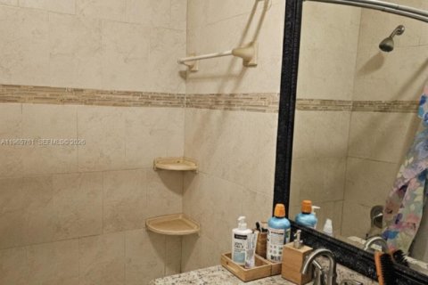 Снять в аренду виллу или дом в Дейви, Флорида 2 спальни, 122.63м2, № 2027375 - фото 19