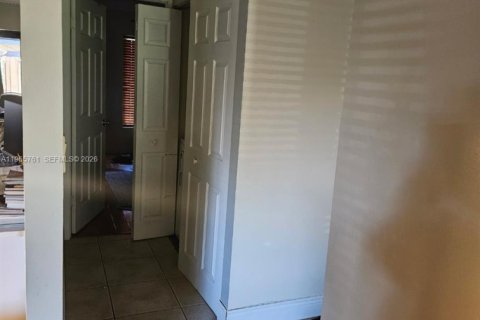 Снять в аренду виллу или дом в Дейви, Флорида 2 спальни, 122.63м2, № 2027375 - фото 22