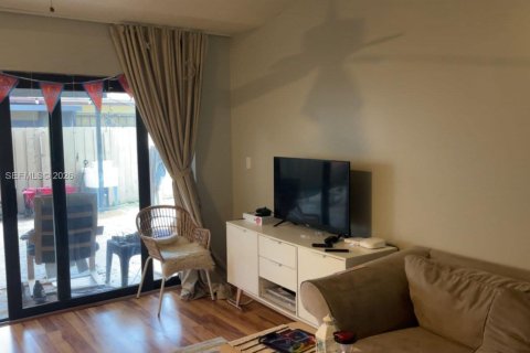 Снять в аренду виллу или дом в Дейви, Флорида 2 спальни, 122.63м2, № 2027375 - фото 17