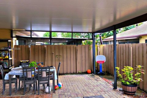 Снять в аренду виллу или дом в Дейви, Флорида 2 спальни, 122.63м2, № 2027375 - фото 7