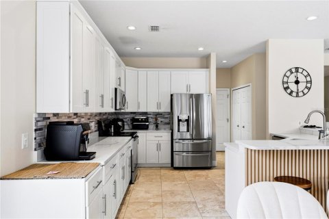 Villa ou maison à vendre à Orlando, Floride: 5 chambres, 306.67 m2 № 2322352 - photo 13