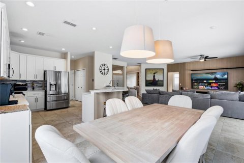 Villa ou maison à vendre à Orlando, Floride: 5 chambres, 306.67 m2 № 2322352 - photo 17