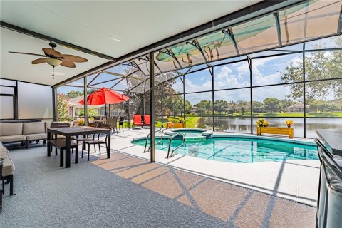 Villa ou maison à vendre à Orlando, Floride: 5 chambres, 306.67 m2 № 2322352 - photo 26