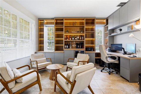 Villa ou maison à vendre à Orlando, Floride: 5 chambres, 306.67 m2 № 2322352 - photo 5