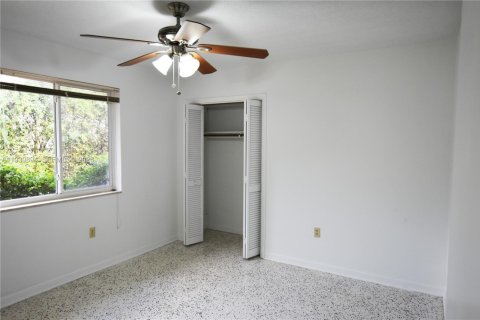 Apartment in Miami, Florida 2 bedrooms, 206.99 sq.m. № 1997102 - photo 6