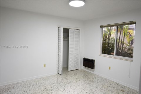 Apartment in Miami, Florida 2 bedrooms, 206.99 sq.m. № 1997102 - photo 10
