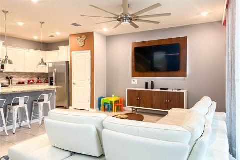 Touwnhouse à vendre à Davenport, Floride: 5 chambres, 213.02 m2 № 1840625 - photo 10