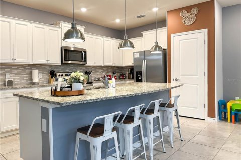 Touwnhouse à vendre à Davenport, Floride: 5 chambres, 213.02 m2 № 1840625 - photo 4