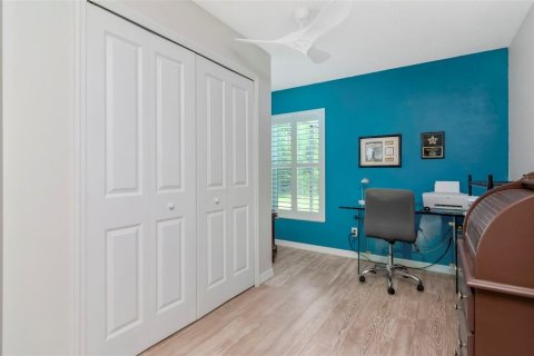 Villa ou maison à vendre à Tampa, Floride: 2 chambres, 164.53 m2 № 2235502 - photo 29