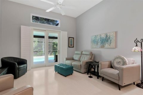 Villa ou maison à vendre à Tampa, Floride: 2 chambres, 164.53 m2 № 2235502 - photo 7