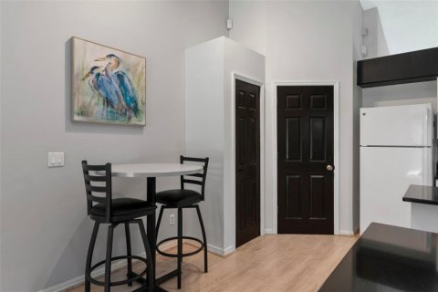 Villa ou maison à vendre à Tampa, Floride: 2 chambres, 164.53 m2 № 2235502 - photo 15