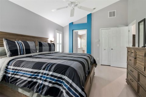 Villa ou maison à vendre à Tampa, Floride: 2 chambres, 164.53 m2 № 2235502 - photo 25