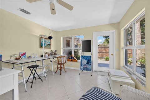 Villa ou maison à vendre à New Smyrna Beach, Floride: 2 chambres, 197.14 m2 № 2344898 - photo 7