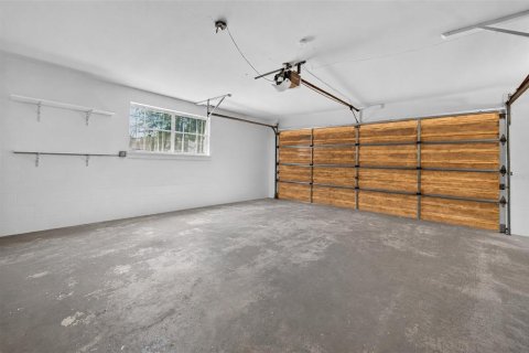 Villa ou maison à vendre à New Smyrna Beach, Floride: 2 chambres, 197.14 m2 № 2344898 - photo 23