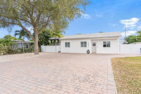 Купить виллу или дом в Майами, Флорида 3 спальни, 89.74м2, № 2010621 - фото 23