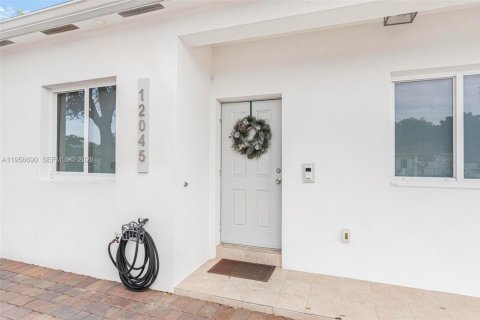 Купить виллу или дом в Майами, Флорида 3 спальни, 89.74м2, № 2010621 - фото 3