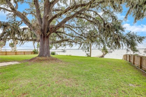 Casa en venta en Crescent City, Florida, 3 dormitorios, 177.63 m2 № 1777230 - foto 5