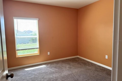 House in Davenport, Florida 5 bedrooms, 217.86 sq.m. № 1810827 - photo 15