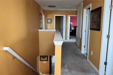 House in Davenport, Florida 5 bedrooms, 217.86 sq.m. № 1810827 - photo 13
