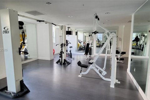 Снять в аренду кондоминиум в Майами, Флорида 1 спальня, 58.06м2, № 2004831 - фото 11