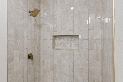 Casa en venta en Auburndale, Florida, 4 dormitorios, 252.69 m2 № 2111642 - foto 29