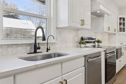 Casa en venta en Auburndale, Florida, 4 dormitorios, 252.69 m2 № 2111642 - foto 22