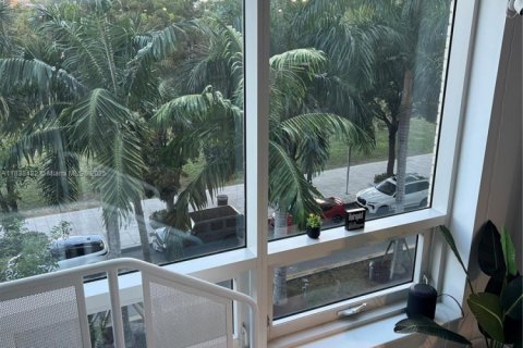 Condominio en venta en Miami, Florida, 108.14 m2 № 1940659 - foto 26