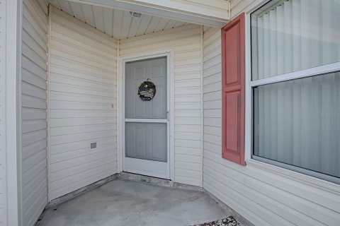 House in The Villages, Florida 2 bedrooms, 108.88 sq.m. № 1903148 - photo 2