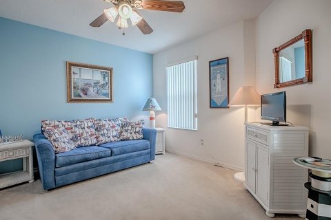 House in The Villages, Florida 2 bedrooms, 108.88 sq.m. № 1903148 - photo 19