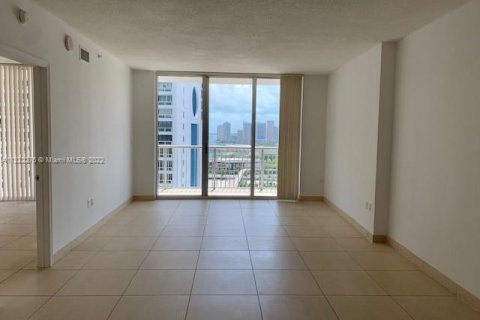 Купить кондоминиум в Майами, Флорида 1 спальня, 76.27м2, № 2035270 - фото 8