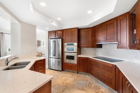 Condo in Palm Beach Gardens, Florida, 2 bedrooms № 2183955 - photo 5