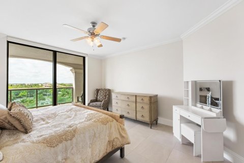Condo in Palm Beach Gardens, Florida, 2 bedrooms № 2183955 - photo 13