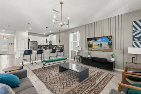 Villa ou maison à vendre à Davenport, Floride: 9 chambres, 363.15 m2 № 2430707 - photo 13