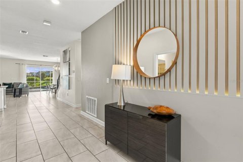 Villa ou maison à vendre à Davenport, Floride: 9 chambres, 363.15 m2 № 2430707 - photo 4