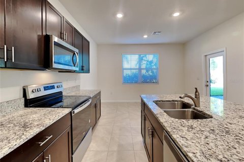 Touwnhouse à louer à New Smyrna Beach, Floride: 3 chambres, 156.08 m2 № 1873840 - photo 5