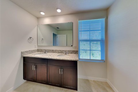 Touwnhouse à louer à New Smyrna Beach, Floride: 3 chambres, 156.08 m2 № 1873840 - photo 9