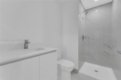 Copropriété à vendre à Miami, Floride: 2 chambres, 143.26 m2 № 1852441 - photo 28