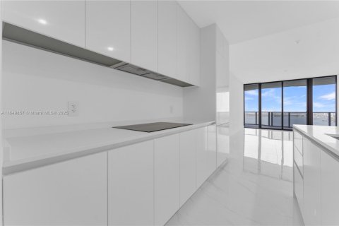 Copropriété à vendre à Miami, Floride: 2 chambres, 143.26 m2 № 1852441 - photo 11