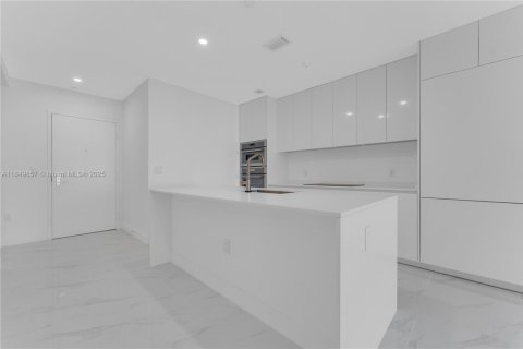 Copropriété à vendre à Miami, Floride: 2 chambres, 143.26 m2 № 1852441 - photo 13