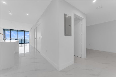 Copropriété à vendre à Miami, Floride: 2 chambres, 143.26 m2 № 1852441 - photo 29