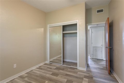 Casa en venta en Tampa, Florida, 3 dormitorios, 143.07 m2 № 2237919 - foto 18