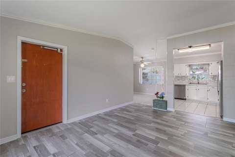 Casa en venta en Tampa, Florida, 3 dormitorios, 143.07 m2 № 2237919 - foto 7