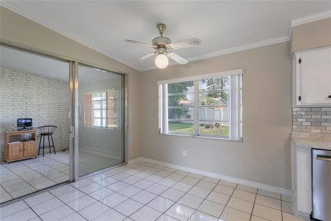 Casa en venta en Tampa, Florida, 3 dormitorios, 143.07 m2 № 2237919 - foto 13