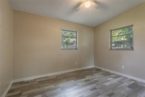 Casa en venta en Tampa, Florida, 3 dormitorios, 143.07 m2 № 2237919 - foto 17